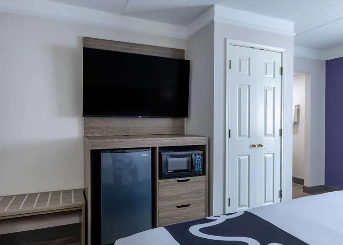 La Quinta Inn By Wyndham Kansas City Lenexa