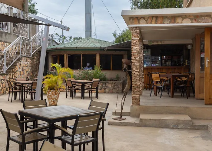 Dutchess Hotel&Restaurant