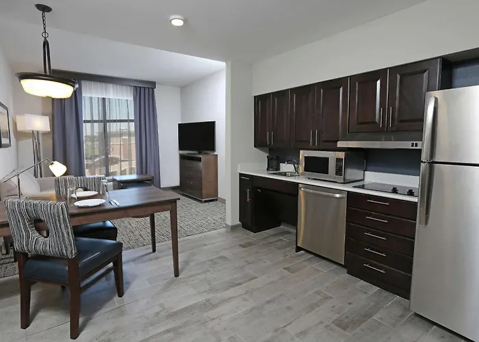 Homewood Suites By Hilton West Fargo/Sanford Medical Center