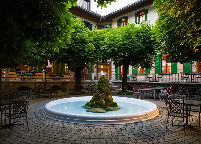 FLÜHLI Hotel Kurhaus