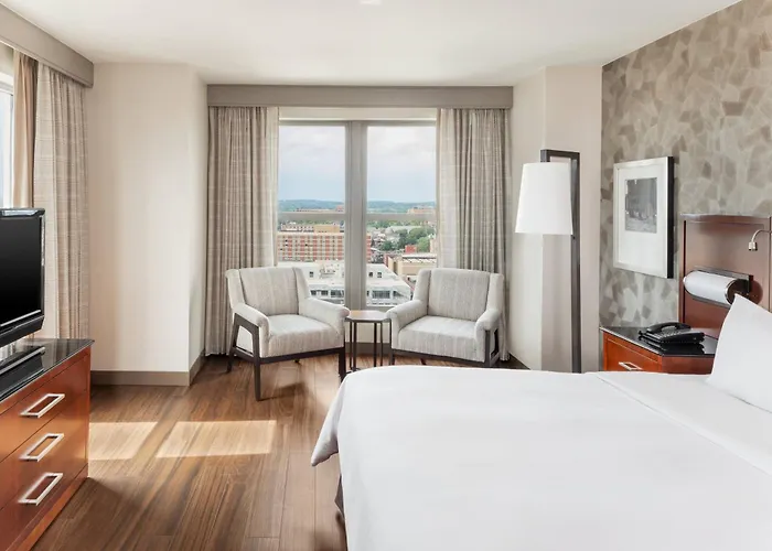 Lancaster Marriott at Penn Square