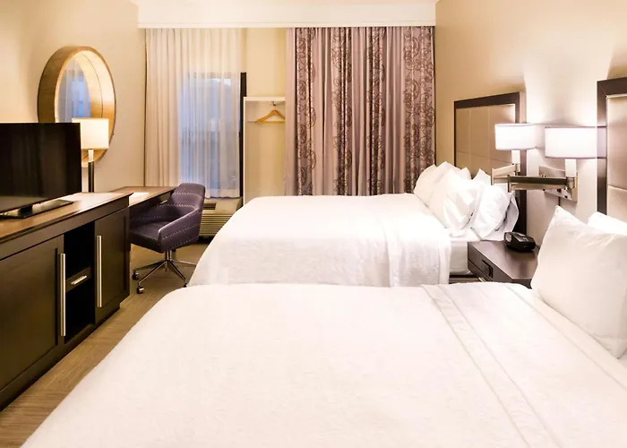 Hampton Inn & Suites Orlando-East Ucf