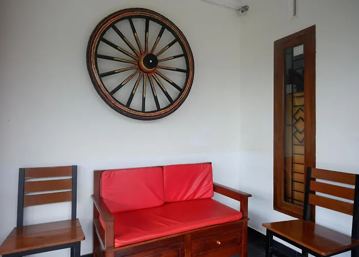 Reddoorz Near Alun Alun Wonosobo 2