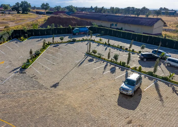 The Glacier Hotel Nanyuki