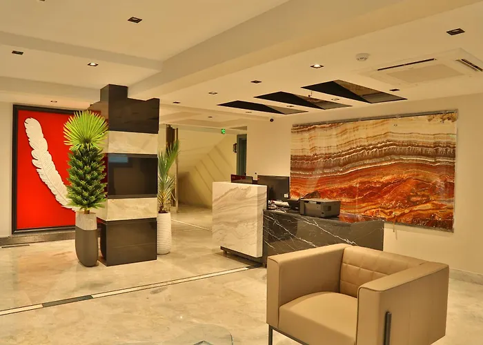 In The Middle Hotel