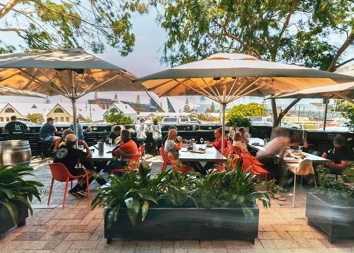 Six Degrees Boutique Hotel
