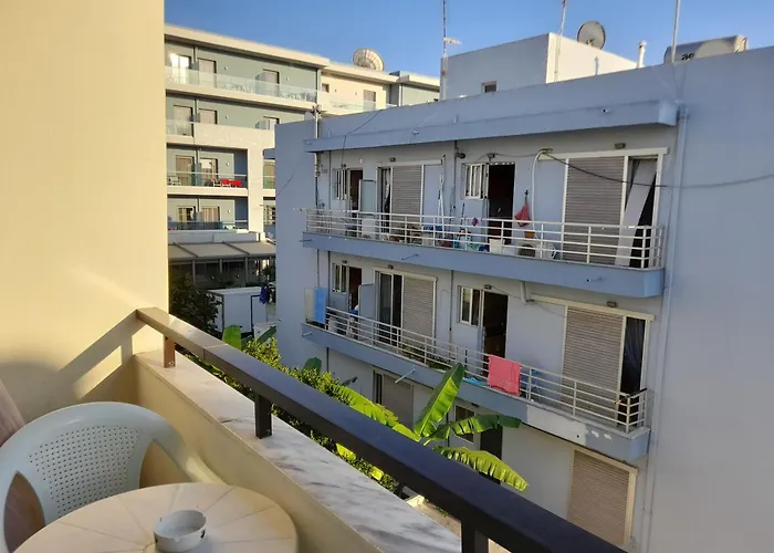 Phaethon Hotel