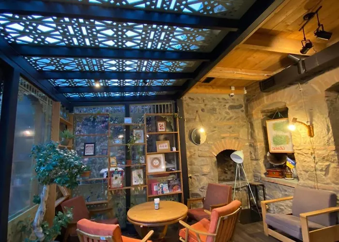 Kera2Rooms