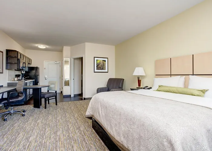 Candlewood Suites Cut Off - Galliano By Ihg