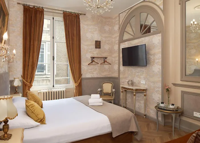 Hotel De France Et De Guise - 1891