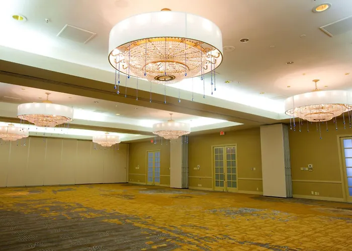Wyndham Midland Downtown