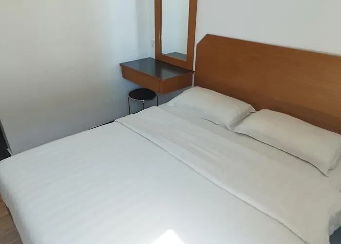 Marine Bay Hotel