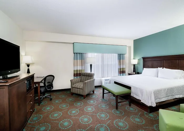 Hampton Inn & Suites Mooresville