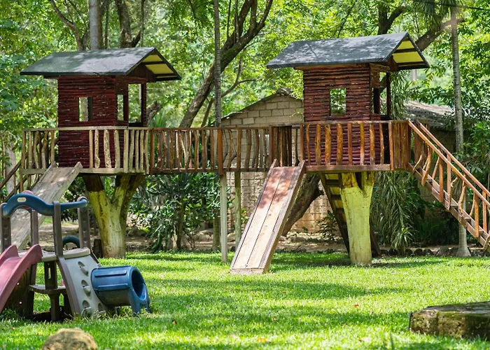 El Bosque Hotel