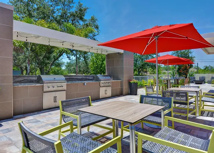 Home2 Suites By Hilton Naples I-75 Pine Ridge Road