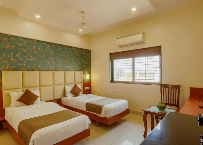Magnus Square Business Hotel, Viman Nagar Pune