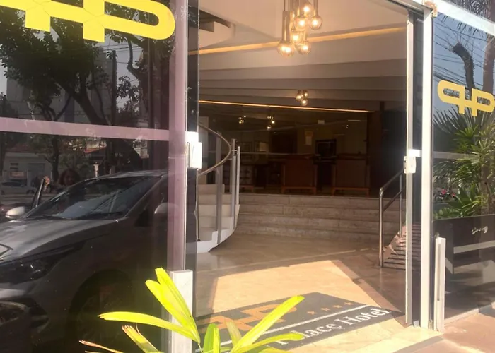 Pampas Palace Hotel