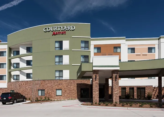 Courtyard By Marriott Houston North/Shenandoah