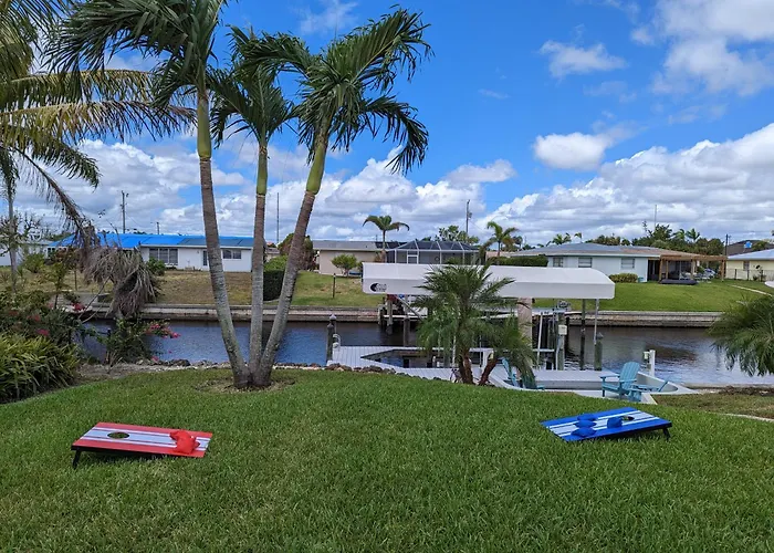 Blue Flamingo - Pool, Sunsets, Dock, Lift, Direct Gulf Access!