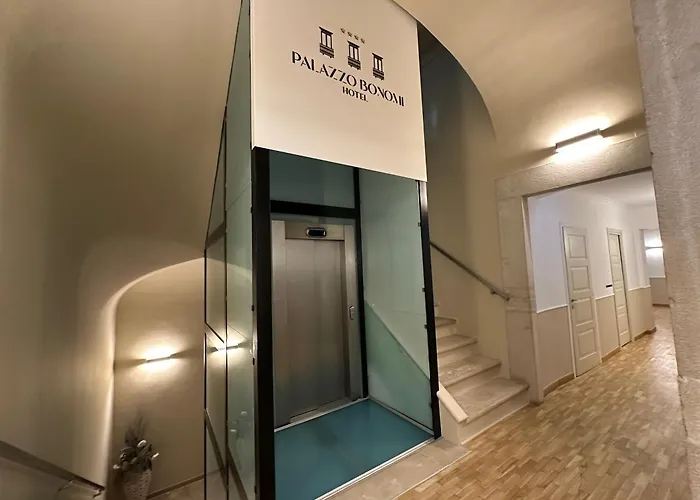 Palazzo Bonomi