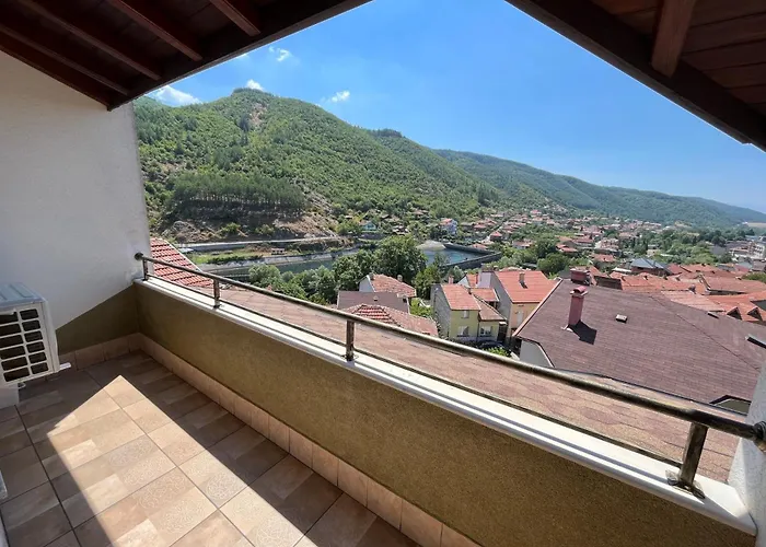 Centaur Family Hotel