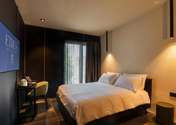 Etrus - Boutique Room & Rooftop