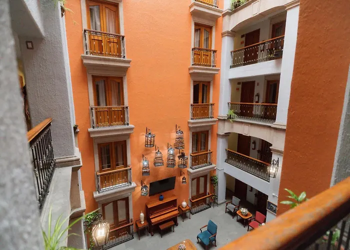 Hotel Santiago De Compostela - Guadalajara Centro Historico