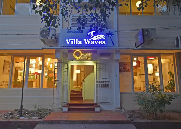 Villa Waves