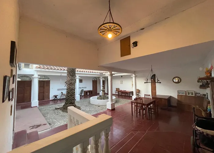 Hotel Poneloya