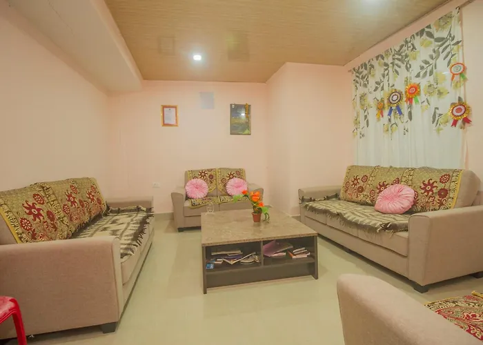 Oyo Brikcha Mukhia Home Stay