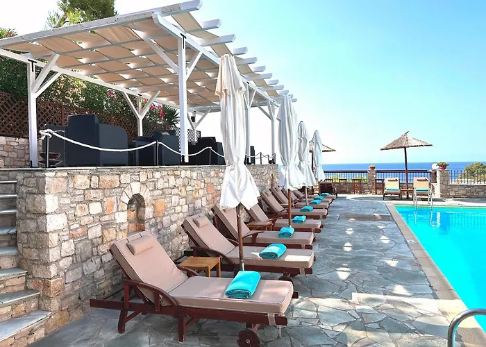 Yalis Hotel