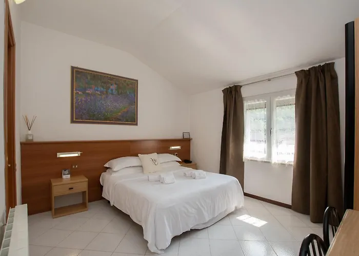 Hotel Villa Elia