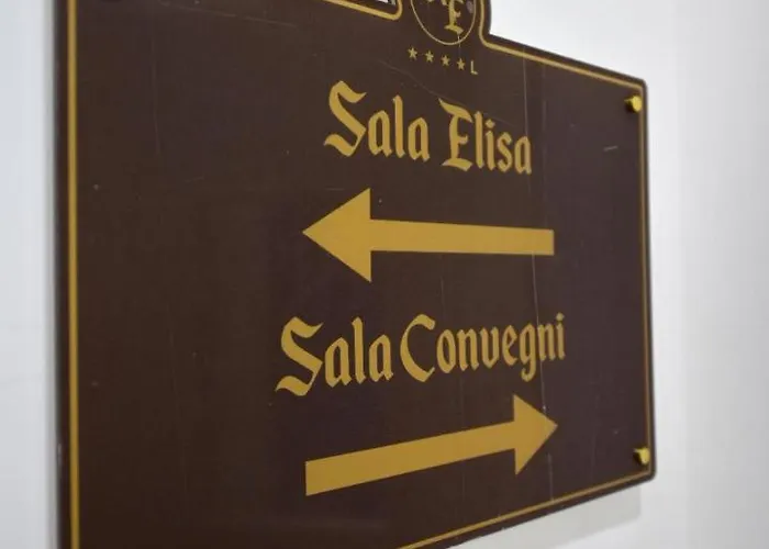 Hotel Eboli
