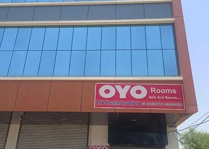 Hotel O Nehra Tower