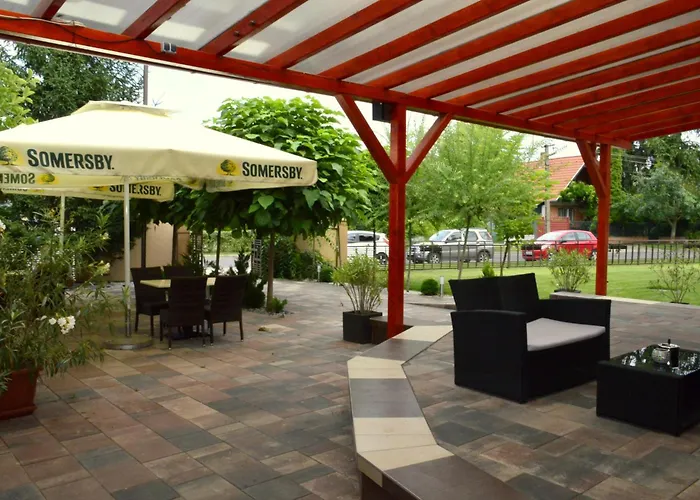 Hotel Irisz