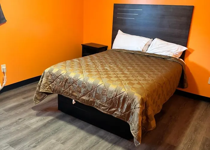 Budget Inn Decatur Priceville