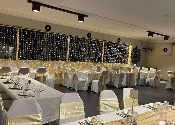 Club Hotel