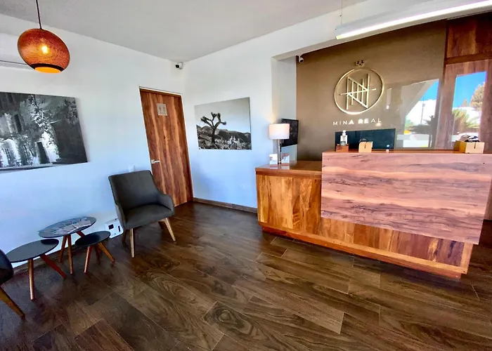 Hotel Mina Real