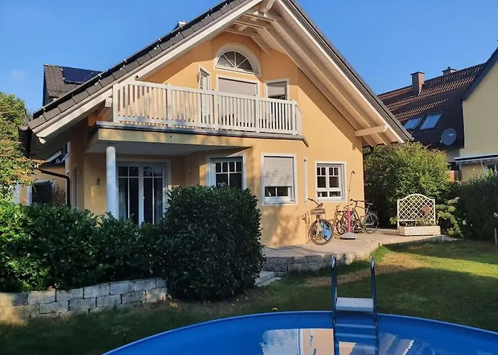 Phantastisches Haus Mit Pool Direkt In Muenchen