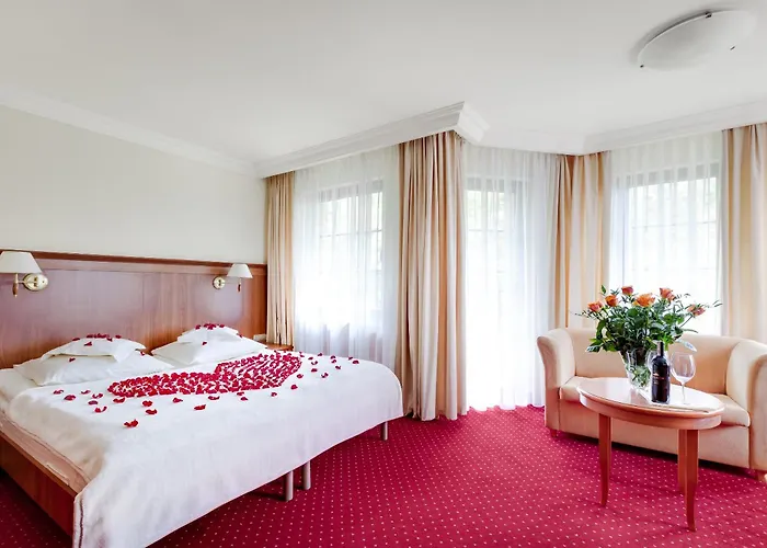 Hotel Konradowka Wellness & Spa - 300 Metrow Do Centrum