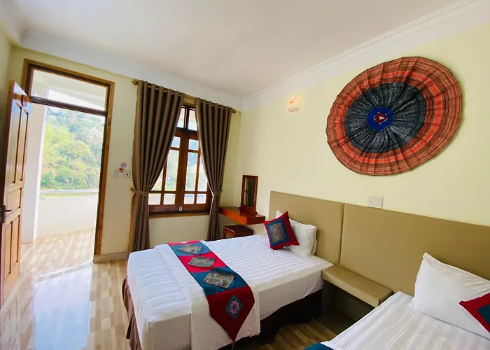 Ba Be Legend Hotel & Tours