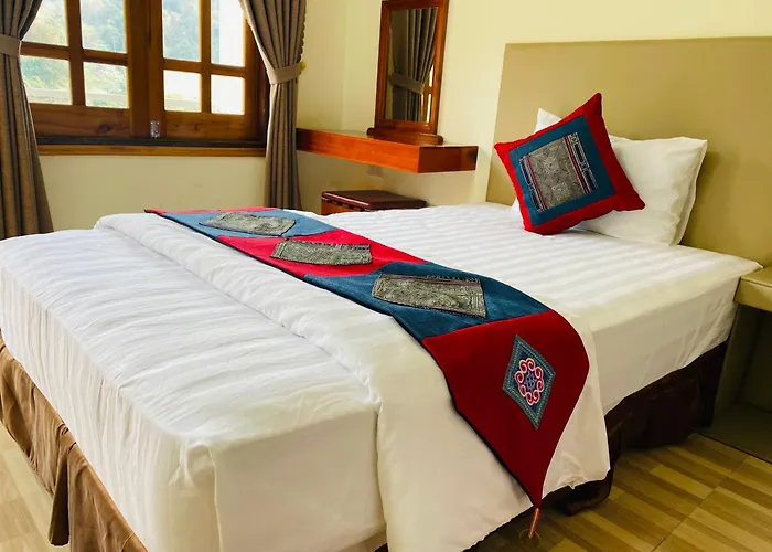 Ba Be Legend Hotel