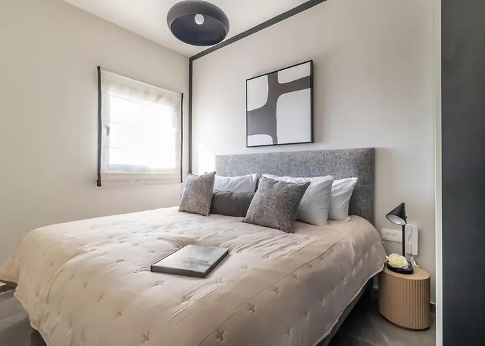 1 Bedroom Savyon View - Isrentals