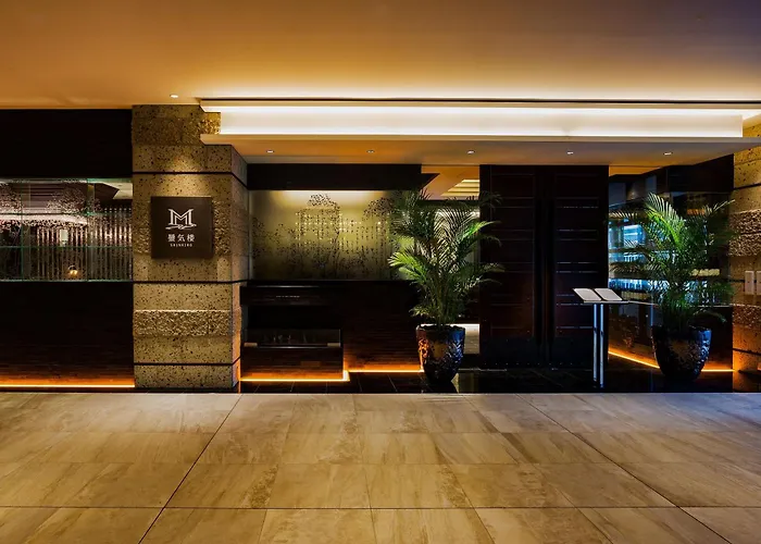 Hotel Shigira Mirage Beach Front
