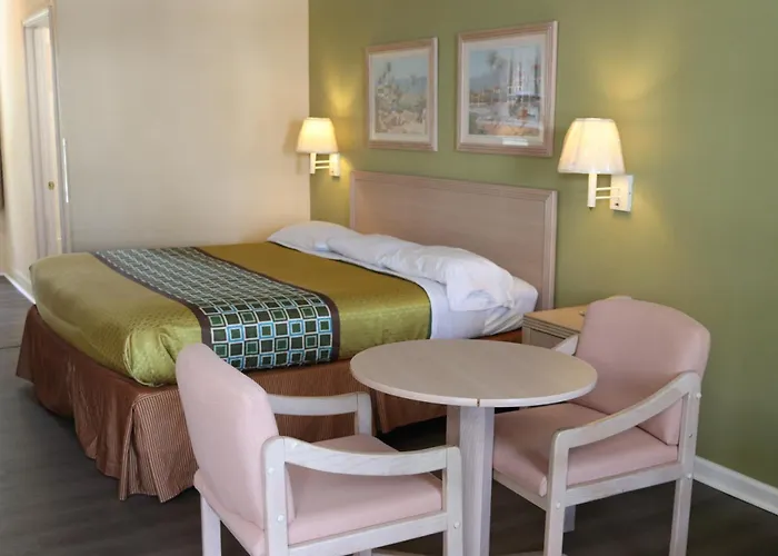 Woodstream Inn