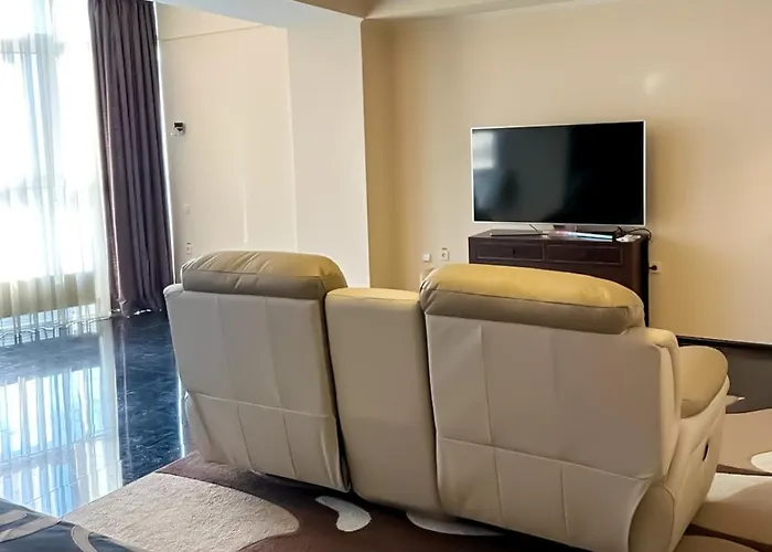 Mark Plaza Hotel