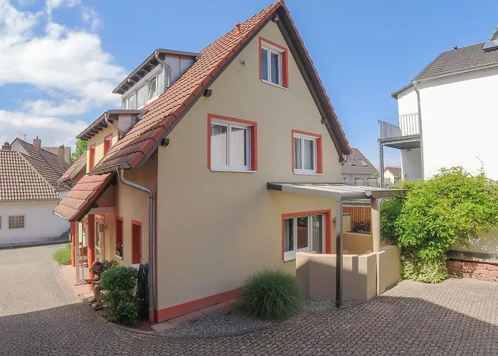 Hotel&Gästehaus Im Ziegelweg garni