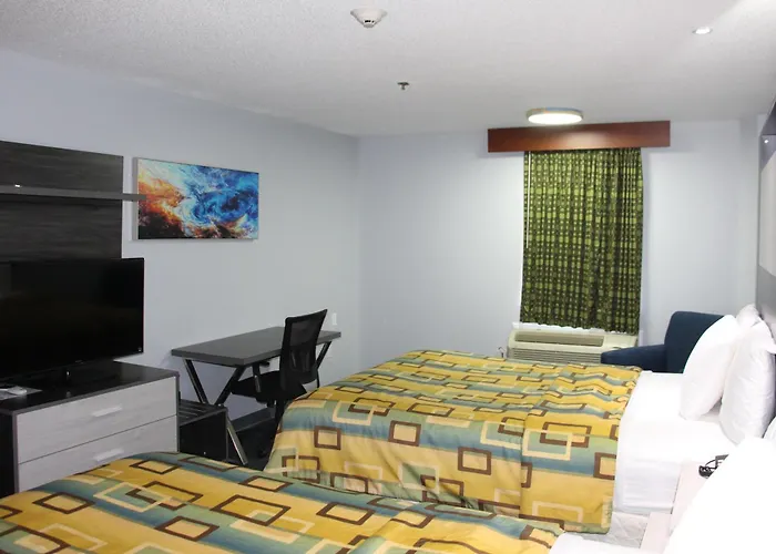 Douglas Inn & Suites