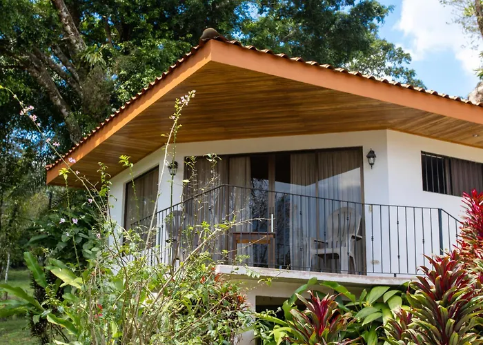 Miradas Arenal Hotel & Hotsprings