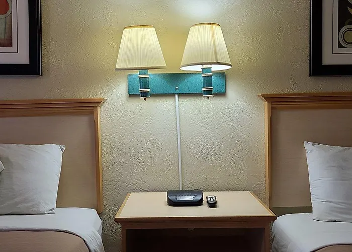 Economy Inn